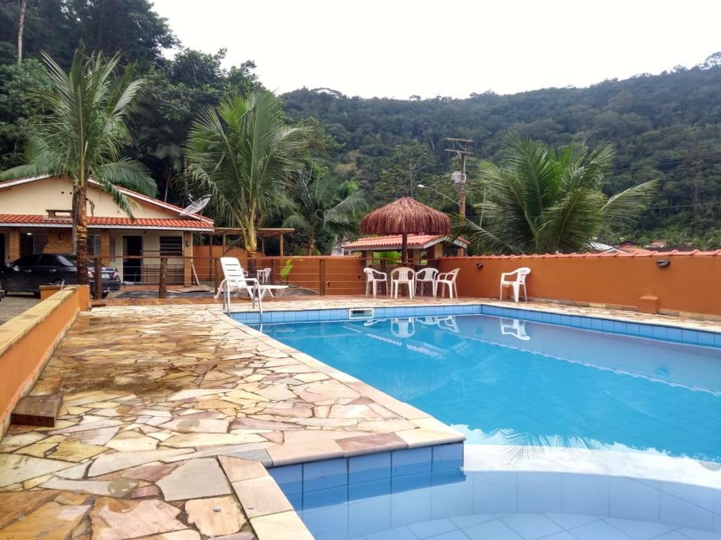 Chalé Residencial Bosque da Cocanha Caraguatatuba Esterno foto